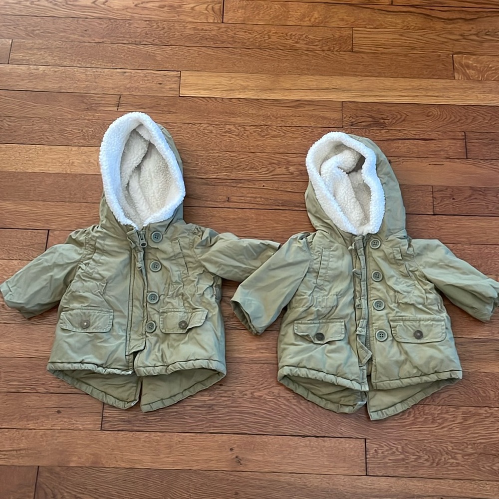 GAP Baby winter coat in olive with Sherpa lined hood. 0-6 months 2 available